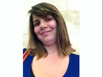 Roomgo CA - Ruby - 23 - Edmonton