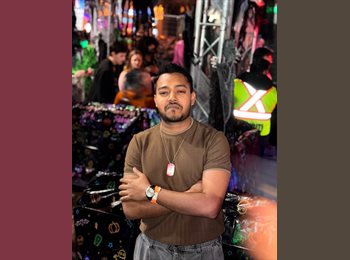 Roomgo CA - Minhaj  - 23 - Toronto