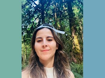 Roomgo CA - Dani - 34 - Edmonton