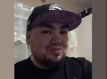 Roomgo CA - Damian - 36 - Montréal