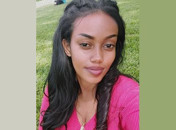 Roomgo CA - Hanna - 29 - Toronto