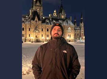 Roomgo CA - Shiyar - 30 - Toronto