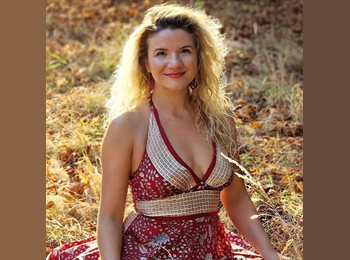 Roomgo CA - Daniela - 34 - Montréal