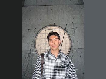 Roomgo CA - Christopher - 31 - Toronto