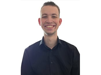 Roomgo CA - Maxime - 25 - Halifax