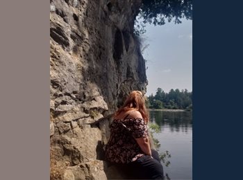 Roomgo CA - Stacey - 51 - Canada