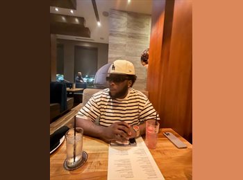 Roomgo CA - Raheem - 19 - Toronto