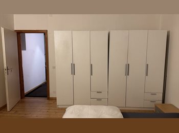 Roomgo CH - Chambre à louer / Room for rent in 2 bedrooms apartment, Genève - 1 300 CHF / Mois