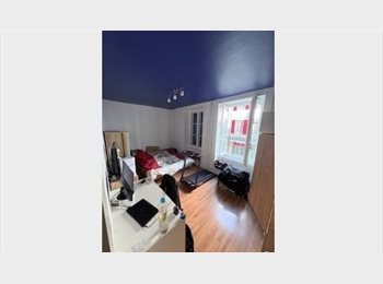Roomgo CH - Reprise de bail colocation, Neuchâtel - 740 CHF / Mois
