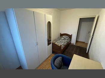 Roomgo CH - Je chercher une persinne pour une colocation de prefere, Genève - 800 CHF / Mois