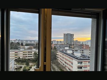 Roomgo CH - Je propose en colocation une chambre meubler disponible le 1er juillet, je suis joignable au 079 964, Genève - 800 CHF / Mois