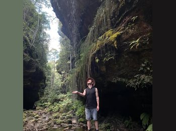 Roomgo CH - Simon - 33 - Neuchâtel