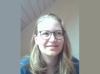 Roomgo CH - Béatrice - 42 - Nyon