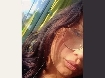 Roomgo CH - Lola - 22 - Genève