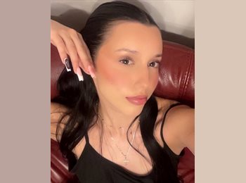 Roomgo CH - Daniela - 21 - Fribourg