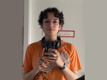 Roomgo CH - Sofia - 19 - Neuchâtel