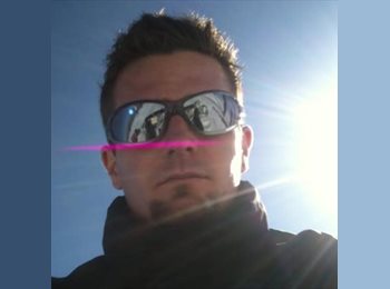 Roomgo CH - Bob - 36 - Vevey