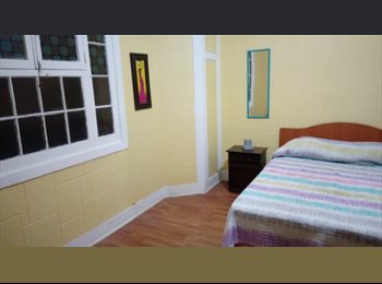 CompartoDepto CL - HABITACION AMPLIA A PASOS DEL METRO BAQUEDANO PLAZA ITALIA, Santiago Centro - CH$240.000 por mes