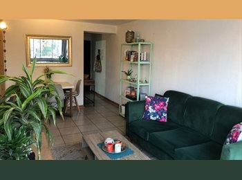 CompartoDepto CL - Habitación  Metro Católica, Santiago Centro - CH$300.000 por mes