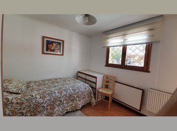 CompartoDepto CL - Habitación amoblada con baño privado, Providencia - CH$400.000 por mes