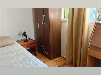 CompartoDepto CL - ARRIENDO PIEZA EN SECTOR PLAZA ÑUÑOA, Ñuñoa - CH$230.000 por mes