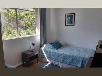 CompartoDepto CL - Arriendo Confortables Habitaciones Amobladas/Providencia/ Pasos Metro, Santiago Centro - CH$330.000 por mes