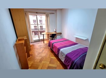 CompartoDepto CL - HABITACIONES EN SANTA LUCIA, Santiago Centro - CH$275.000 por mes