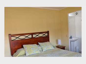 CompartoDepto CL - Habitación para dama con baño privado, La Serena - CH$350.000 por mes