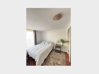 CompartoDepto CL - Habitación con baño privado en dpto mariposa, Santiago - CH$325.000 por mes