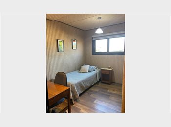 CompartoDepto CL - Habitacón amoblada para estudiante o trabajadora mujer, La Cisterna - CH$200.000 por mes