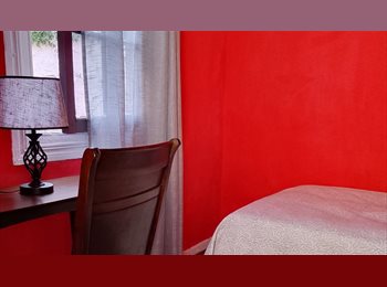 CompartoDepto CL - Pieza Amoblada a pasos del metro, Recoleta - CH$220.000 por mes