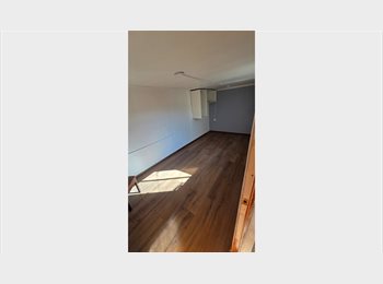 CompartoDepto CL - Habitación amplia independiente con baño privado, Estacion Central - CH$250.000 por mes