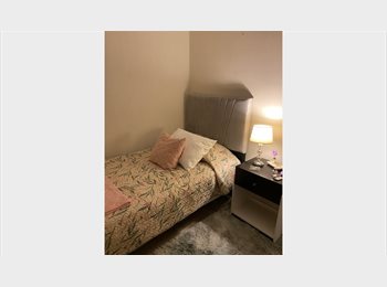 CompartoDepto CL - LUJO y Seguridad! Pieza con Baño Privado. Solo Mujer!, Santiago Centro - CH$320.000 por mes