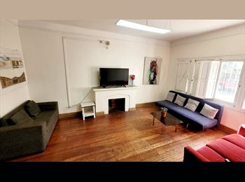 CompartoDepto CL -  Vive en el corazón de Santiago, a pasos del Metro Cumming, Yungay - CH$320.000 por mes