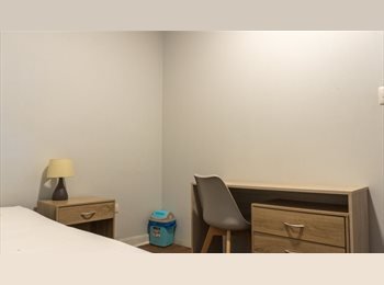 CompartoDepto CL - Habitaciones Full Equipadas | Todo Incluido | Metro Moneda , Santiago Centro - CH$320.000 por mes