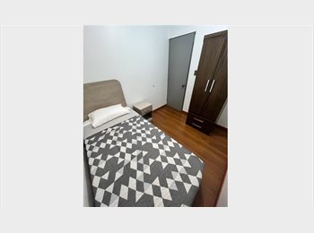 CompartoDepto CL - Pieza, Frente a Metro Santa Julia (La Florida), La Florida - CH$200.000 por mes