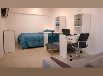 CompartoDepto CL - Suite Privada en Las Condes | Baño + Parking - Estadía Diaria para Dos, Vitacura - CH$49.999 por mes
