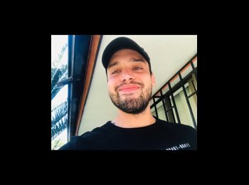 CompartoDepto CL - Alejandro - 28 - Vitacura