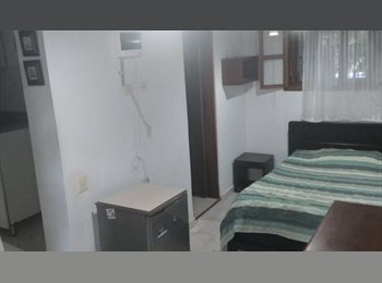CompartoApto CO - ApartaEstudioHab #3 con cocineta y baño privado en Barrio Aguacatala,POBLADO, Envigado - COP$ 1.500.000 por mes