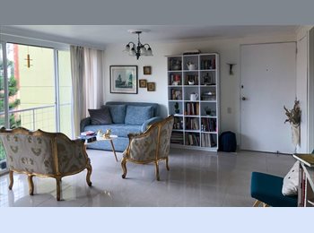 CompartoApto CO - Alcoba Disponible en Aldea de Riobamba, Envigado - COP$ 1.300.000 por mes