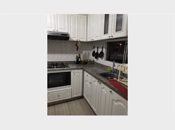 CompartoApto CO - Habitación en Alquiler en duplex, ambiente sano y agradable., Bogotá - COP$ 860.000 por mes