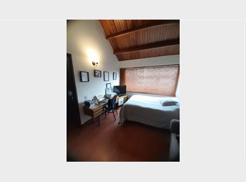CompartoApto CO - Habitación Principal con Baño Privado/ Santa bárbara, Calle 119, Bogotá, Bogotá - COP$ 1.450.000 por mes