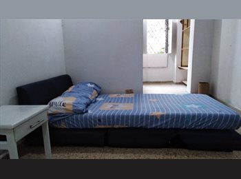 CompartoApto CO - Habitación en La Castellana - Laureles, Medellín - COP$ 700.000 por mes