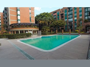 CompartoApto CO - Económica habitación privada cerca Metro poblado/eafit, Envigado - COP$ 970.000 por mes