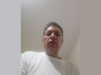 CompartoApto CO - Héctor Lizarazo  - 56 - Barranquilla