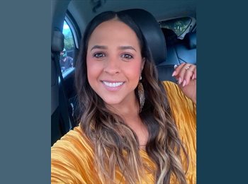 CompartoApto CO - Manuela Velez Pelaez - 31 - Envigado