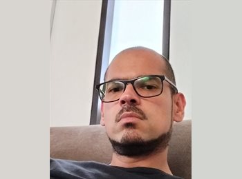 CompartoApto CO - Camilo  - 38 - Bogotá