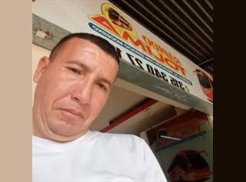 CompartoApto CO - Javier - 36 - Bogotá