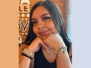 CompartoApto CO - Lauren Bravo - 24 - Bogotá