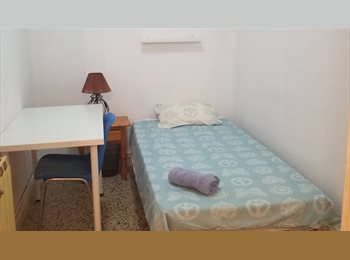 Roomgo ES - MADRID |  Single Room for international students (Anton Martin), Centro Ciudad - 515 € por mes